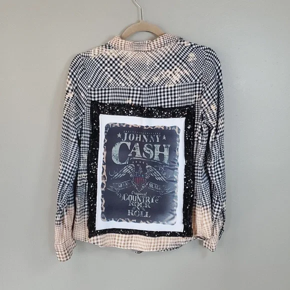 Comfort Outfitter women's bleach dyed flannel w/Johnny Cash emblem on back - Picture 5 of 7